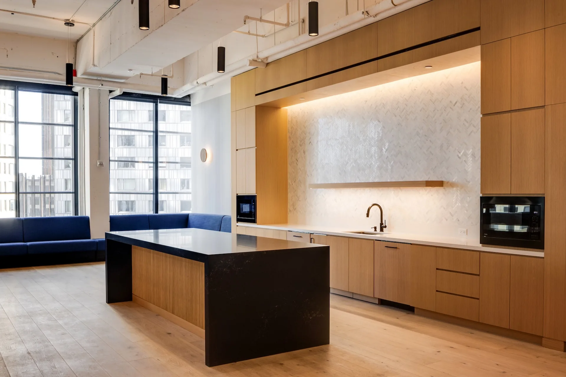 Offices office space at 1 Willoughby Square (4)