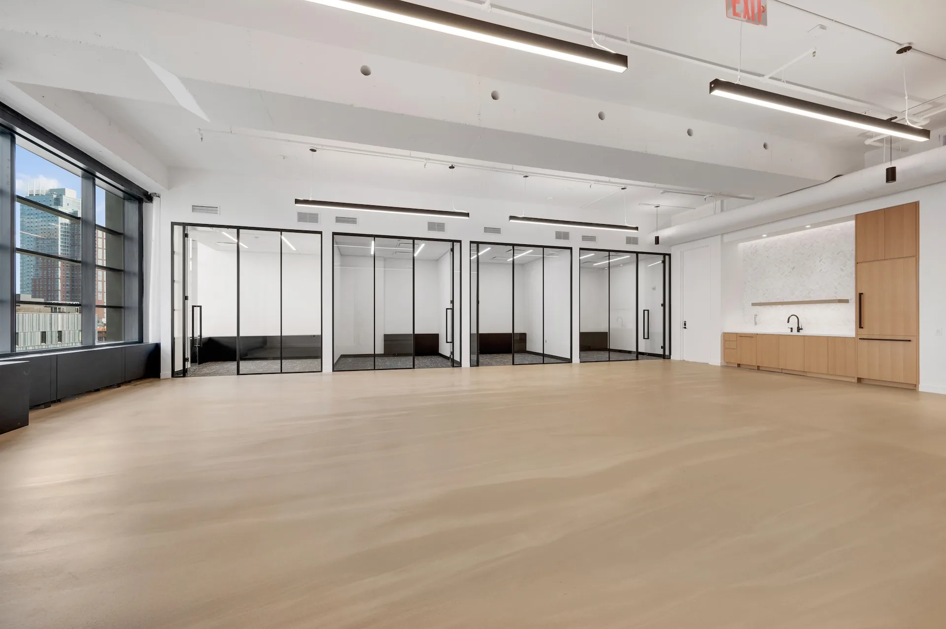 Pre-Built Suites office space at 1 Willoughby Square (1)