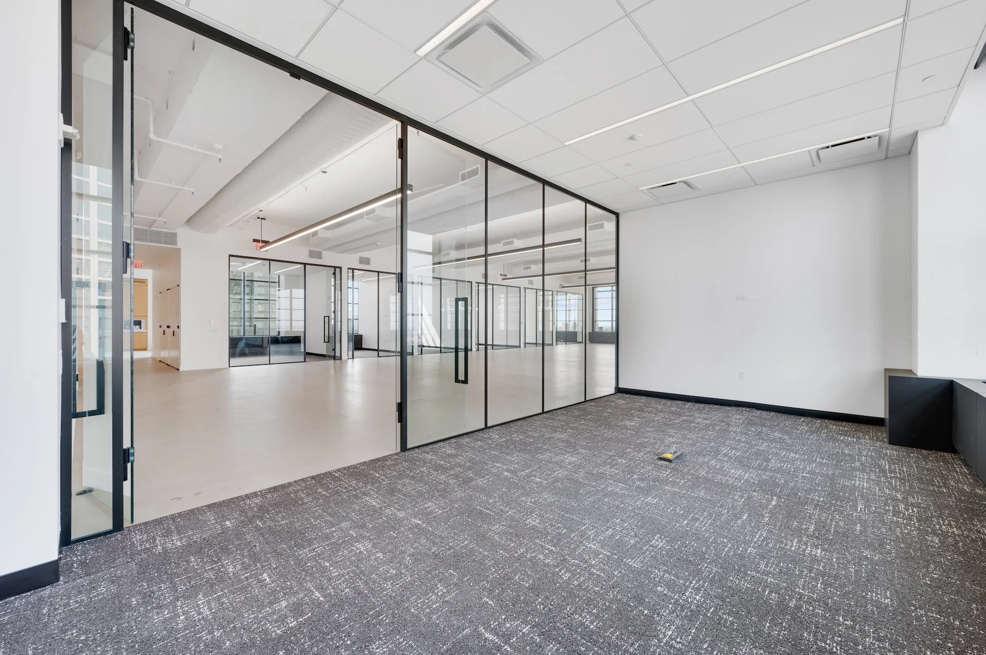 Pre-Built Suites office space at 1 Willoughby Square (5)